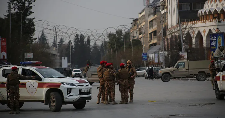 SON DAKİKA I Halep’te YPG/PKK ile sıcak çatışma! Suriye ordusu kritik noktayı temizledi: Teröristler kaçıyor