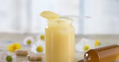 Kanserle savaşan mucizevi besin! İşte arı sütünün sağlığa inanılmaz faydaları