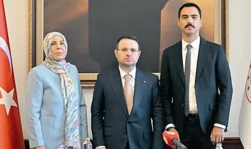 Bu cinayeti çözmek boynumuzun borcu