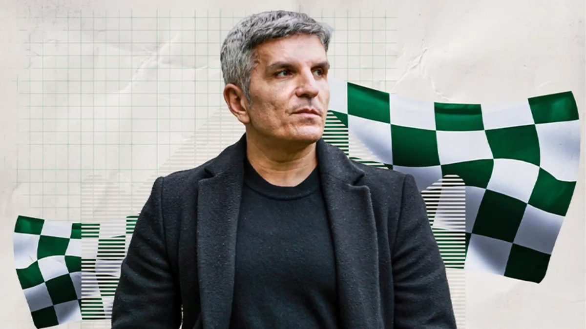 Iğdır FK'nın yeni teknik direktörü Kenan Koçak imza töreninde