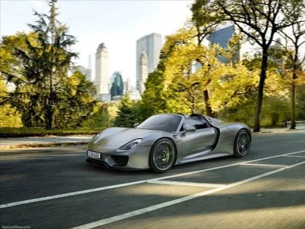 Porsche 918 Spyder son kez üretildi