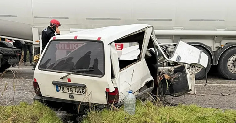 Kamyona arkadan çarptı: 1 ölü, 2 yaralı!