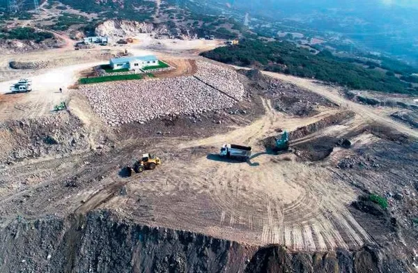 CHP'li başkan Tunç Soyer’den İzmirlilere 15 milyonluk kazık - 1