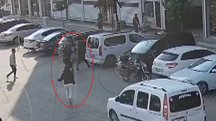 Mardin’de arazi anlaşmazlığı çatışmaya dönüştü: Korku dolu anlar güvenlik kamerasına yansıdı!