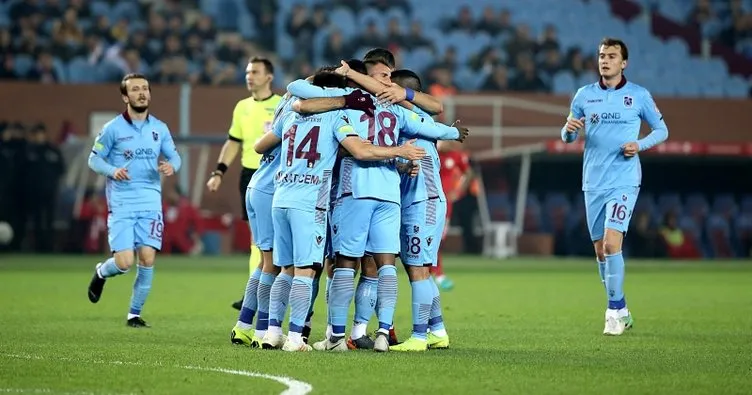 Trabzonspor turu 5 golle kaptı