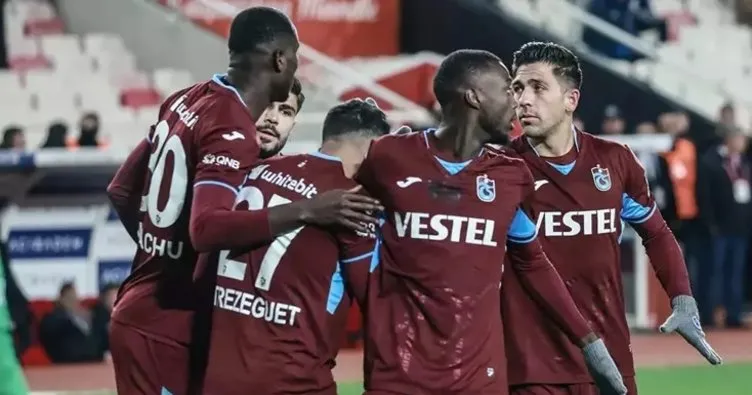 Trabzonsporlu oyuncular Paul Onuachu ve Nicolas Pepe’den taraftarlara mesaj