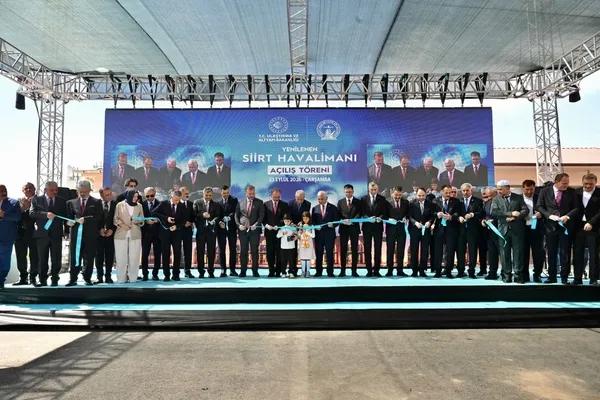 turk-havaciliginda-tarihi-projeler-bakan-uraloglu-acikladi-siirt-havalimaninin-terminali-3-kat-buyudu-1790162423069.jpeg