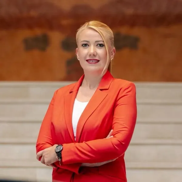 merkezefendi-belediyesine-operasyon-yeni-partili-baskan-seniz-dogan-ve-esi-gozaltina-alindi-1793086130615.jpg