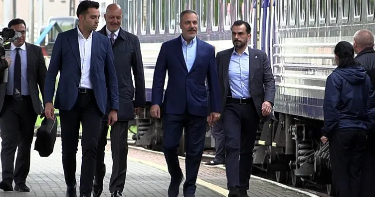 Polonya’dan trenle hareket etti