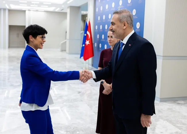 bakan-fidandan-avrupa-birligi-mesaji-turkiyenin-sureci-ayrimcilik-yapmadan-ilerletilmeli-1782847809666.jpg Bakan Fidan'dan Avrupa Birliği mesajı: