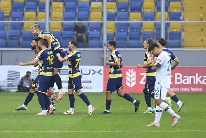 ankaragucu-ve-konyaspor-yenisemedi-baskentte-sonuc-beraberlik-1695573412224.jpg