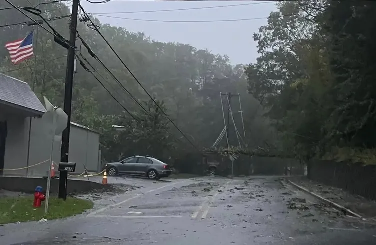 ABD’yi Kasırga Helene vurdu! Felakette korkunç manzara: Ağaçlarda cesetler var