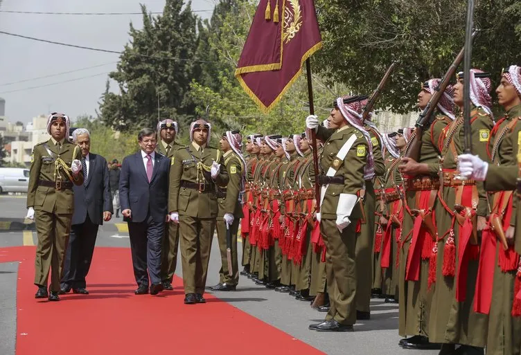 Başbakan Davutoğlu Ürdün’de
