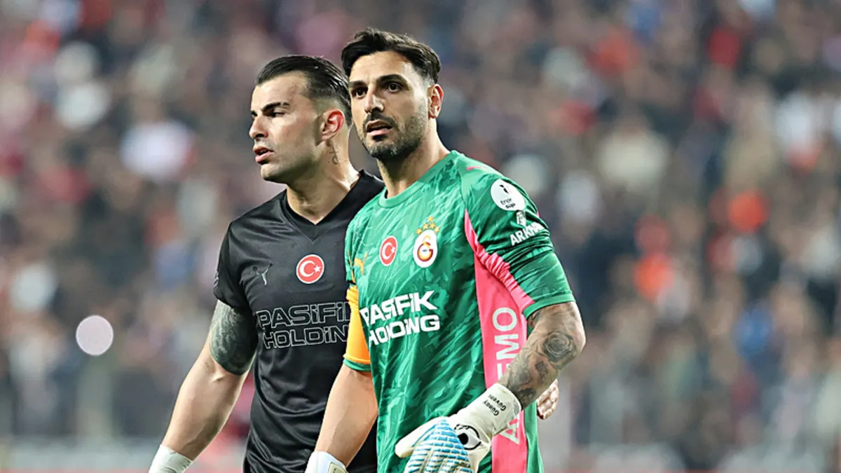 Galatasaray kaleci rotasyonunu hazırladı! Süper Lig’den sürpriz hamle… Galatasaray kaleci rotasyonunu hazırladı! Süper Lig’den sürpriz hamle…
