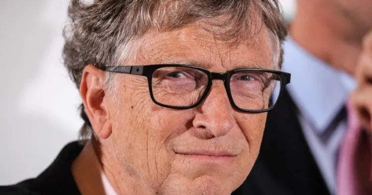 Bill Gates’e şok suçlama: Çalışanına uygunsuz mesaj gönderdiği iddia edildi