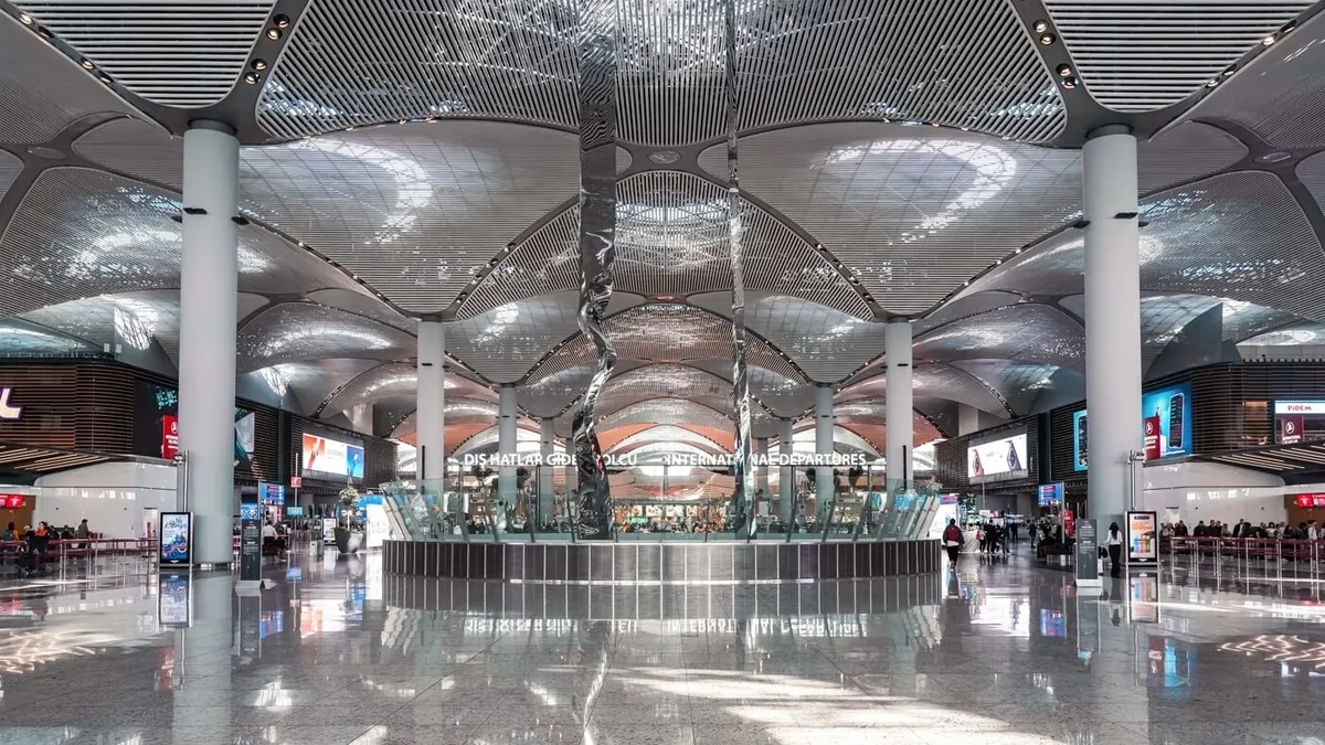 Sanat, İGA İstanbul Havalimanı’nın kalbinde yükseliyor