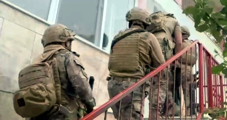 İzmir’de DEAŞ ve PKK operasyonu: 19 gözaltı kararı
