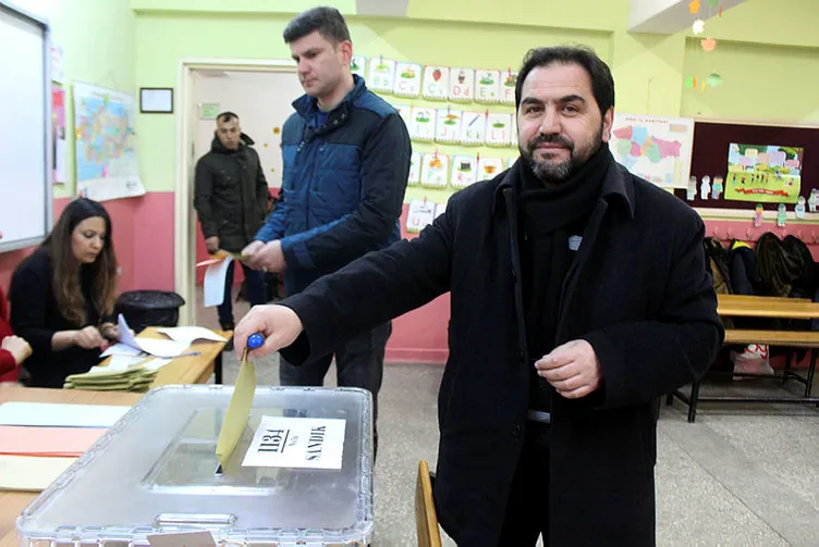 Türkiye sandık başında! 57 milyon seçmen tercihini yapıyor