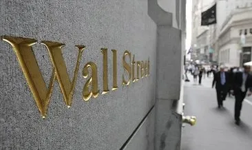 Wall Street 1 yılın en kötü seansını yaşadı
