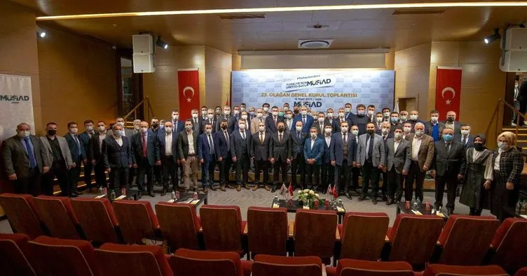MÜSİAD İzmir’de Bilal Saygılı yeniden başkan seçildi
