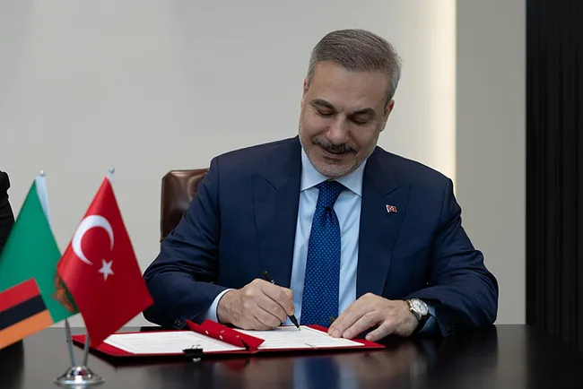 bakan-fidan-zambiyali-mevkidasi-ile-gorustu-1776784038141.jpeg Bakan Fidan, Zambiyalı mevkidaşı ile görüştü!