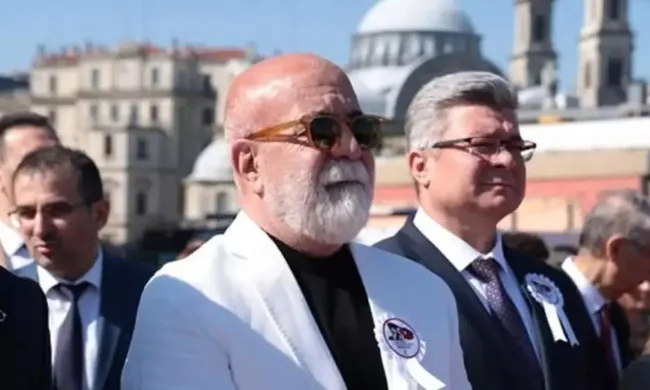 son-dakika-ibbye-yonelik-yolsuzluk-sorusturmasinda-13-tutuklama-aralarinda-taner-cetin-de-var-1747932005989.jpeg Son dakika: İBB'ye yönelik yolsuzluk soruşturmasında 13 tutuklama! Aralarında Taner Çetin de var