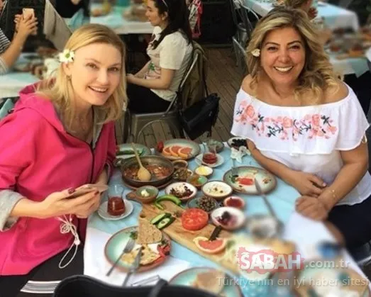 Hostesi Çarkıfelek'in unutulmaz hostesi Yasemin Koşal'ın son hali büyüledi ...