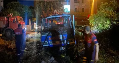 Belediye minibüsü kül oldu