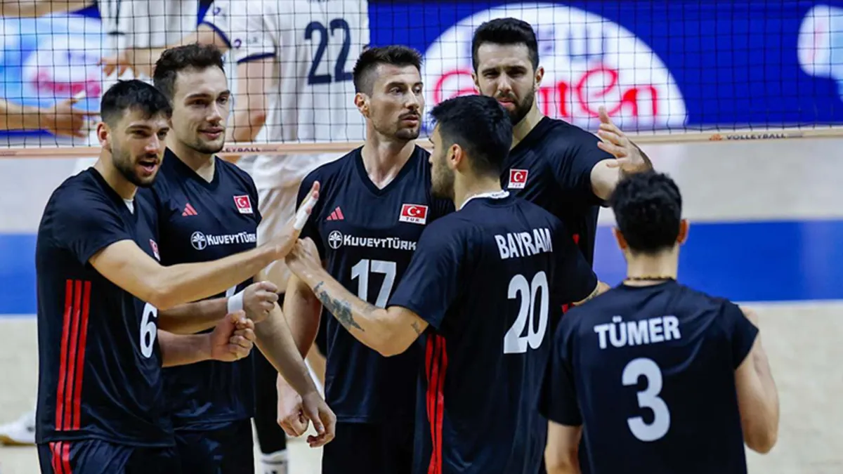 A Milli Erkek Voleybol Takımı, Slovenya’ya kaybetti! A Milli Erkek Voleybol Takımı, Slovenya’ya kaybetti!