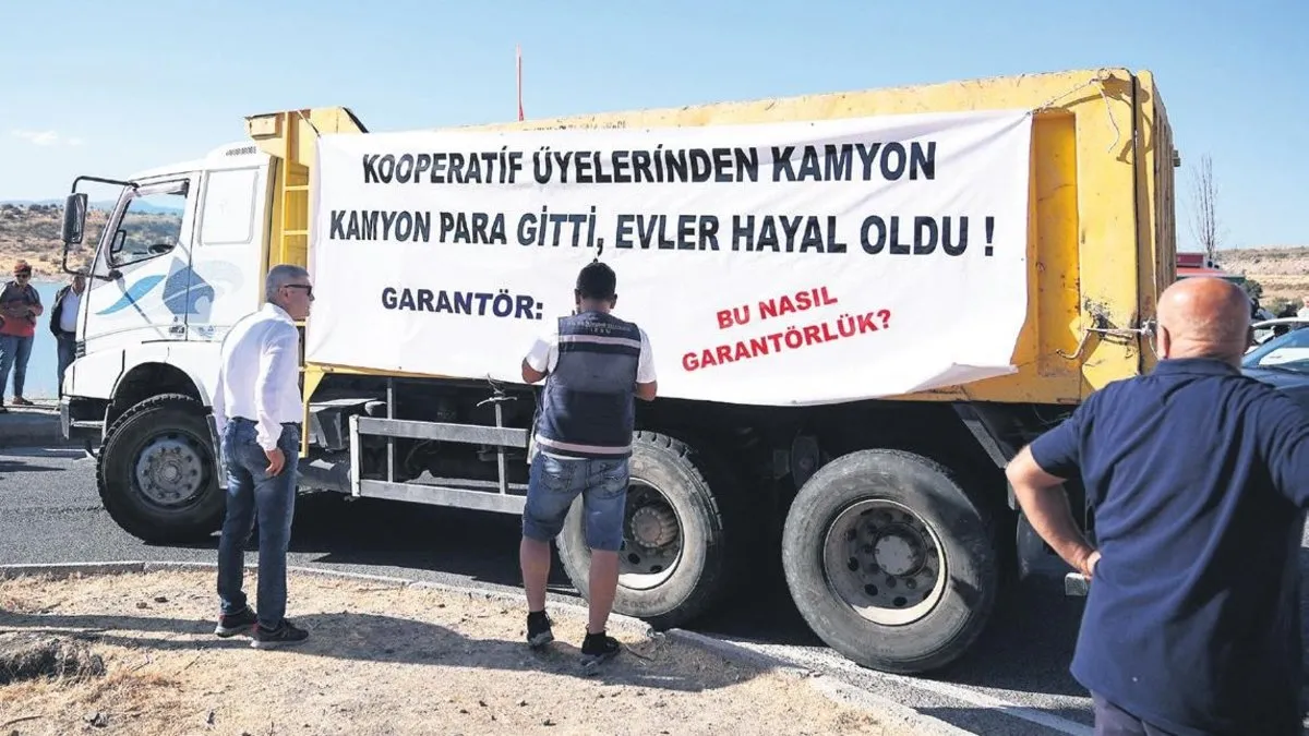 Kamyon kamyon para gitti, evler hayal oldu