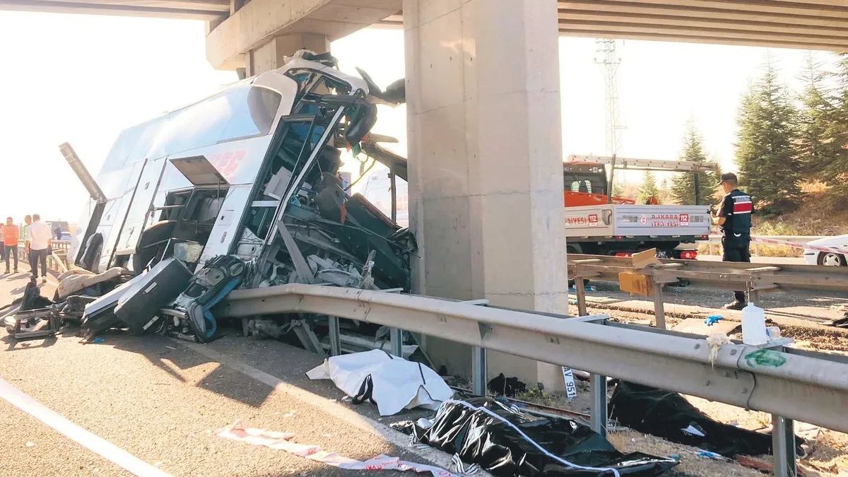 Ölüm uykusu: 9 ölü, 27 yaralı