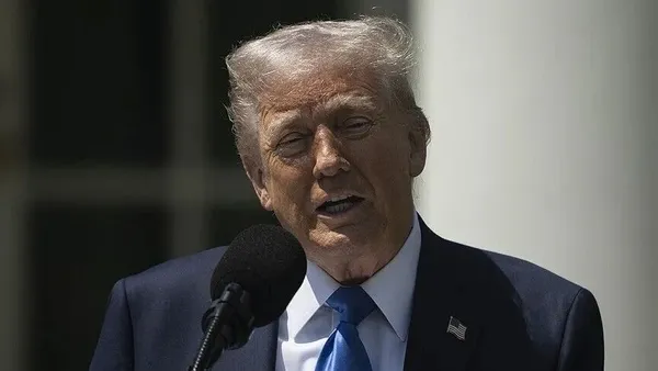 abd-baskani-trump-irani-vurabiliriz-ancak-saldirilar-sinirli-kalacak-1788207529519.jpeg ABD Başkanı Trump'tan İran'a saldırı tehdidi: Bu gece onları vuracağız