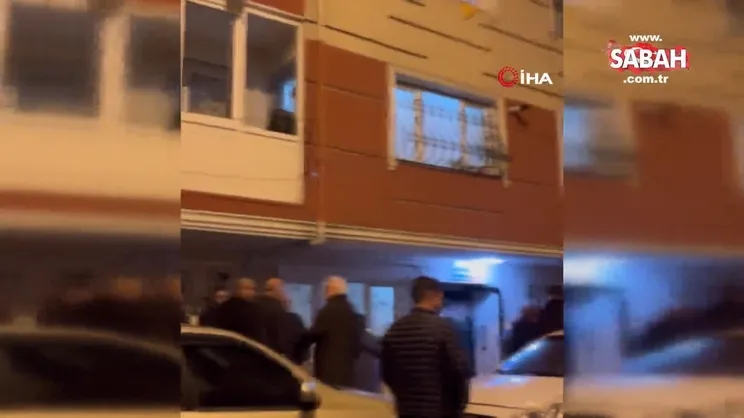 Bağcılar’da psikolojik sorunları olduğu iddia edilen adam annesini bıçaklayarak öldürdü
