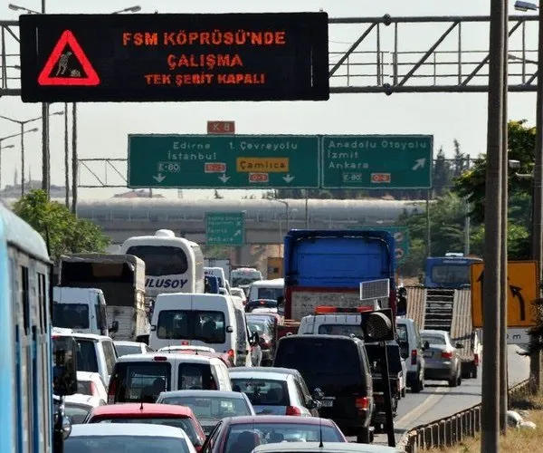 Fatih Sultan Mehmet Köprüsü'nde trafik çilesi