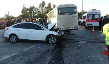 Antalya’da otel servisi ile otomobil çarpıştı: 2 ölü, 14 yaralı