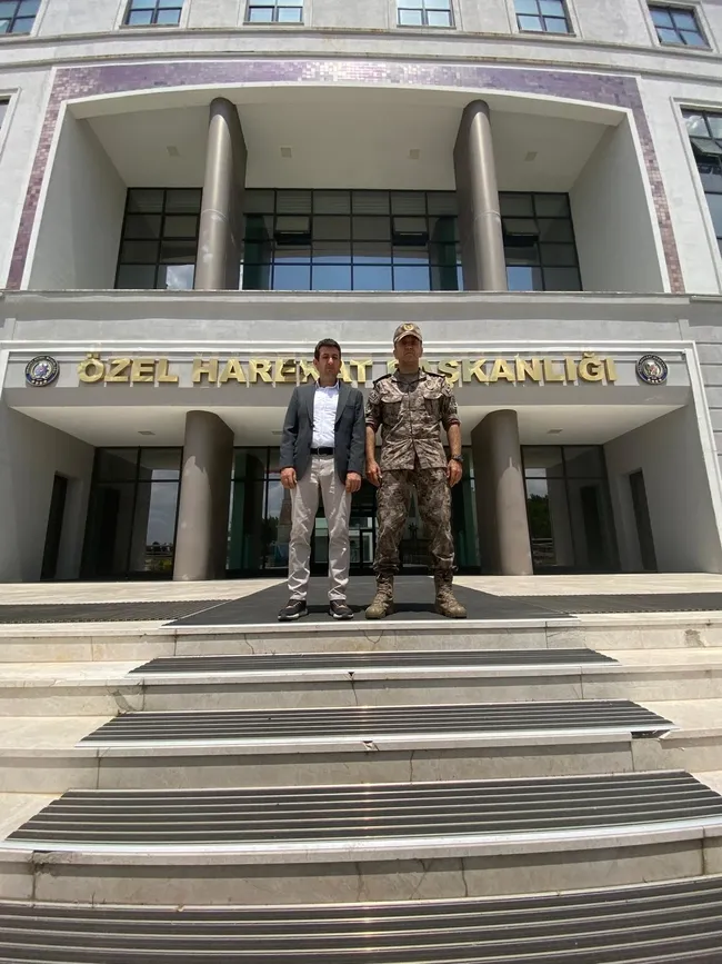 ozel-harekat-baskan-yardimcisi-erden-o-geceyi-sabaha-anlatti-yuzunden-kani-temizledim-titriyordu-1720963723151.jpg