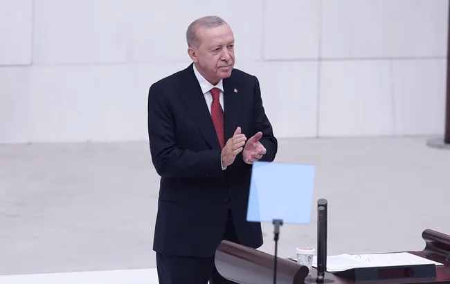 son-dakika-yeni-partiden-genel-kurulda-skandal-tavir-ayaga-kalkmadilar-salonu-terk-ettiler-1790855285916.jpg SON DAKİKA… Yeni Parti’den Genel Kurul’da skandal tavır! Ayağa kalkmadılar salonu terk ettiler