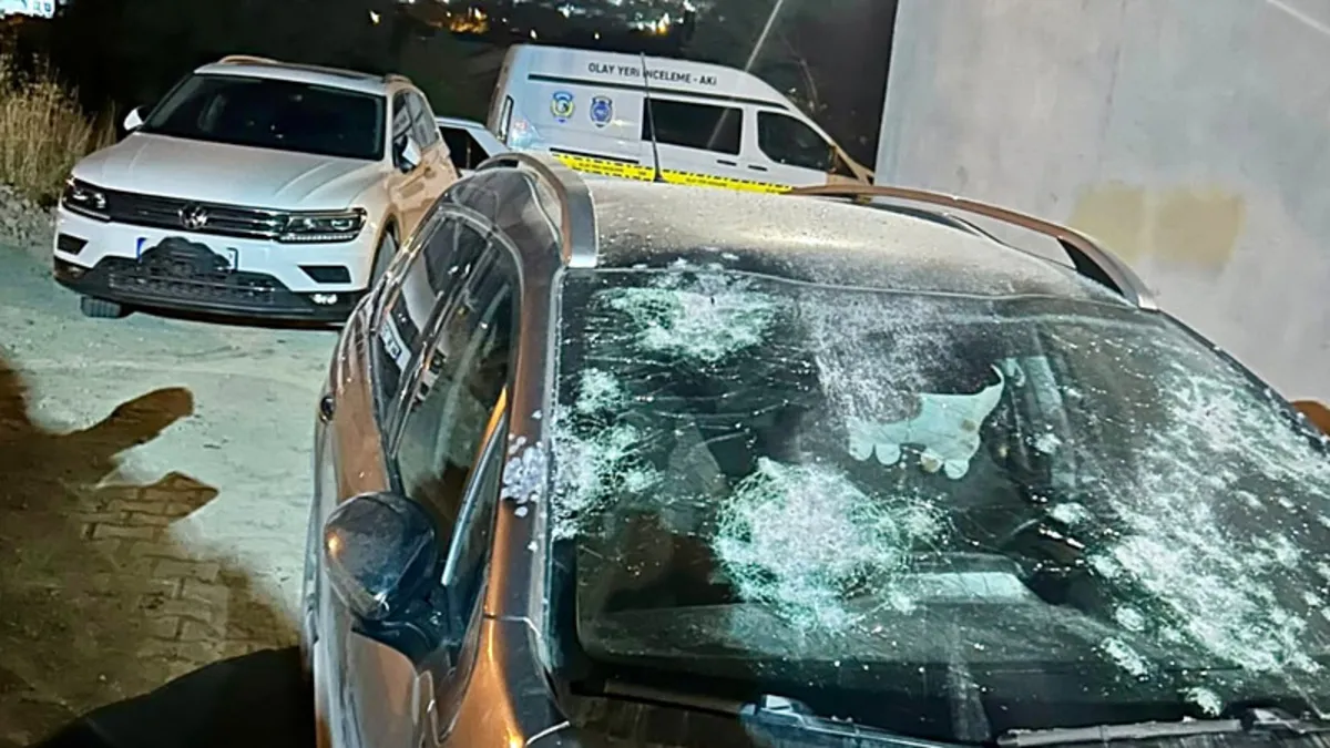Malatya’da 2 şüpheli otomobile kurşun yağdırdı! Malatya’da 2 şüpheli otomobile kurşun yağdırdı!