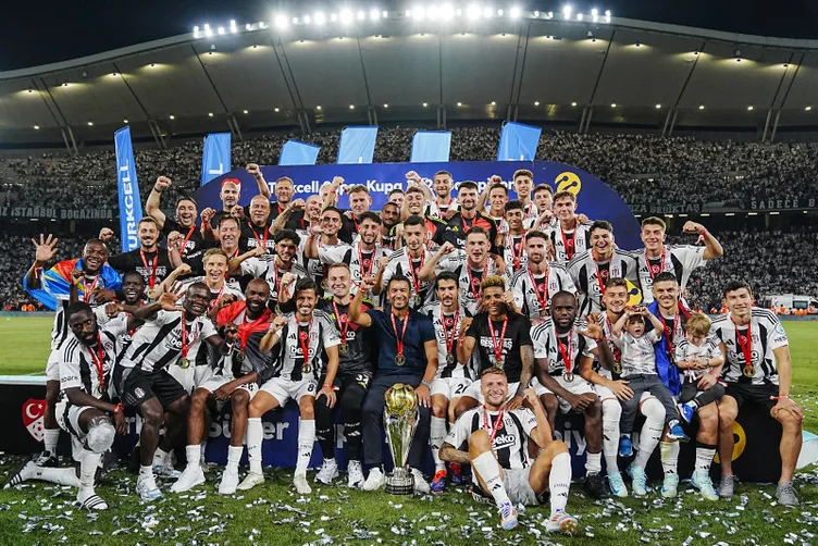 SON DAKİKA HABERLERİ: Beşiktaş’ın tarihi hezimeti sonrası Galatasaray’a olay sözler! Tek kelimeyle hezimet…