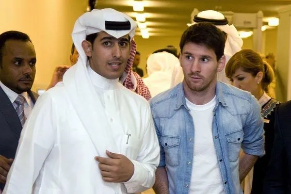 Messi'ye silah şoku