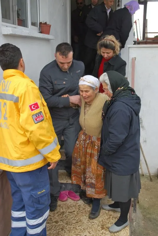 Şehit evlerinden yürek yakan fotoğraflar