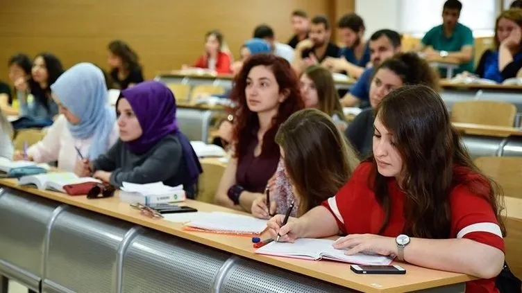 BUGÜN ÜNİVERSİTE TATİL Mİ, VAR MI? İstanbul, İzmir, Ankara, Bursa 30 Ekim Pazartesi üniversiteler tatil mi edildi?