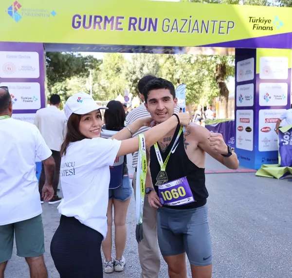 turkiyenin-ilk-gastronomi-temali-uluslararasi-yol-kosusu-gurme-run-gaziantepte-gerceklesti-1757847567110.jpg