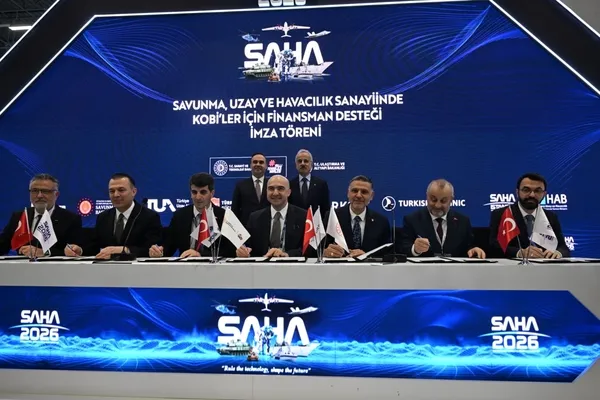 savunma-sanayiinde-is-birligi-turksatin-ilgili-sektorlerinde-secilecek-olan-firmalara-kredi-verilecek-1778236498107.jpeg