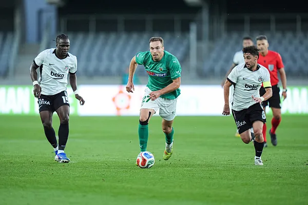 canli-uefa-avrupa-liginde-kauno-zalgiris-besiktas-rovans-maci-1787852704681.jpeg