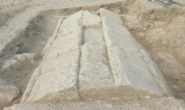 Muğla’da heyecanlandıran keşif: Tarlasını sürerken 2400 yıllık oda mezar buldu