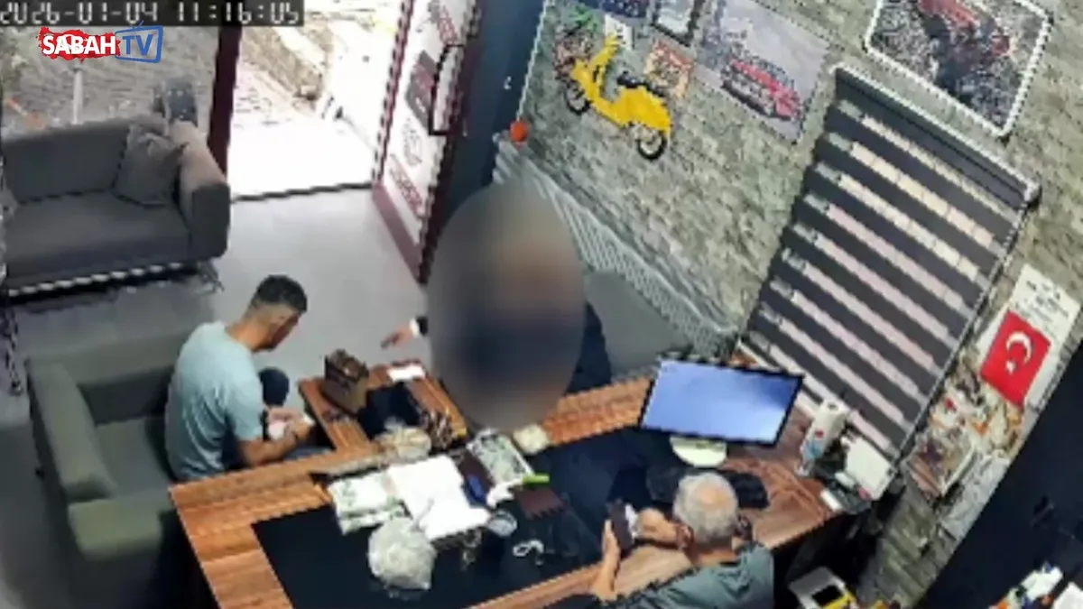 SON DAKİKA: 58 yaşındaki Gülay Polat cinayetinde gizemli 16 dakika! Dedektifler adım adım izleyip katile ulaştı | Video videosunu izle SON DAKİKA: 58 yaşındaki Gülay Polat cinayetinde gizemli 16 dakika! Dedektifler adım adım izleyip katile ulaştı | Video videosunu izle