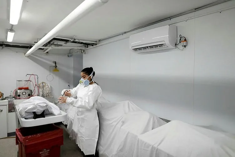 ABD'de korkunç görüntüler! Cesetler yan yana dizildi