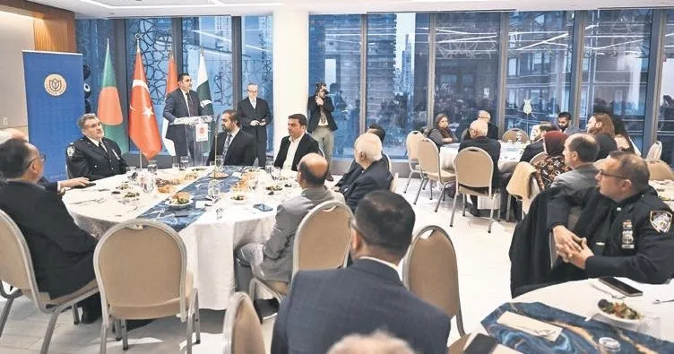 Müslüman toplum temsilcileri New York’taki Türkevi’nde buluştu