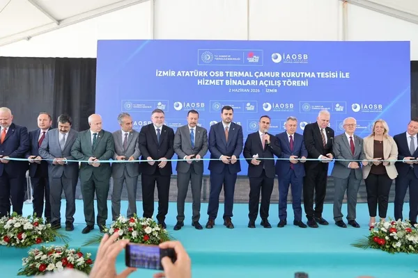 bakan-kacirdan-iaosbde-yatirim-raporu-izmirde-hangi-projeler-hayata-gecirildi-1780403723040.jpg